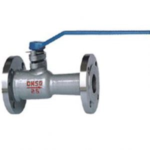 �������y