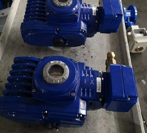 �����{�����y�T늄��b��