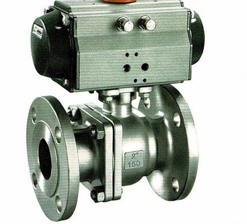 ����������y