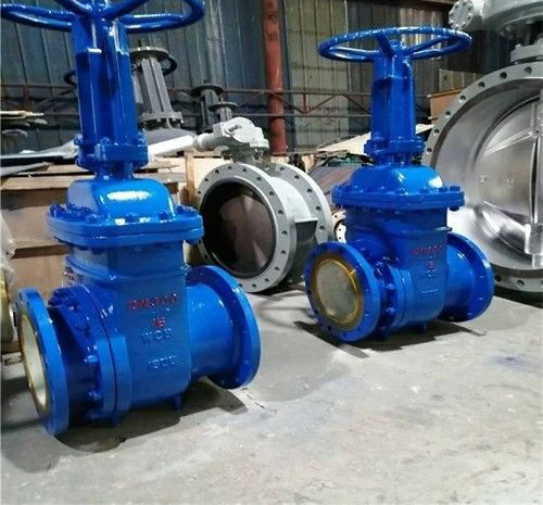 �մ������y