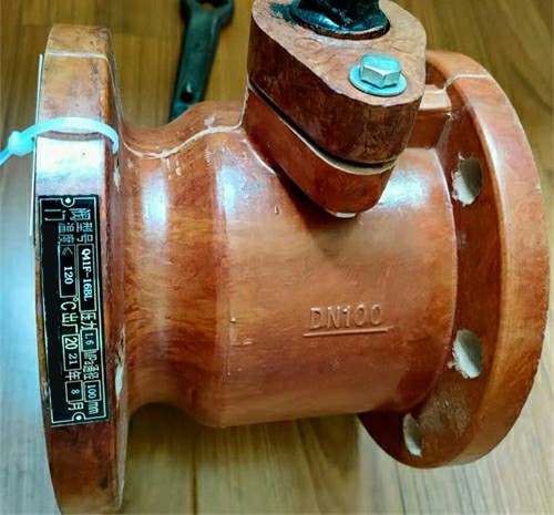 ���m��������y