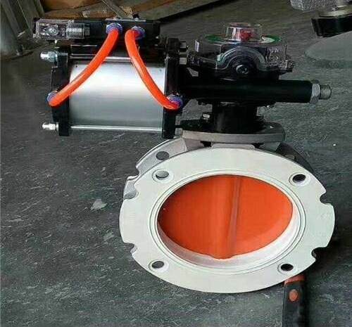 �p���m��ӷ��w���y