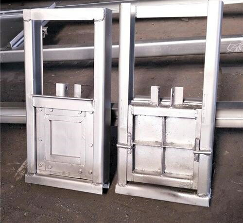 �{�����T