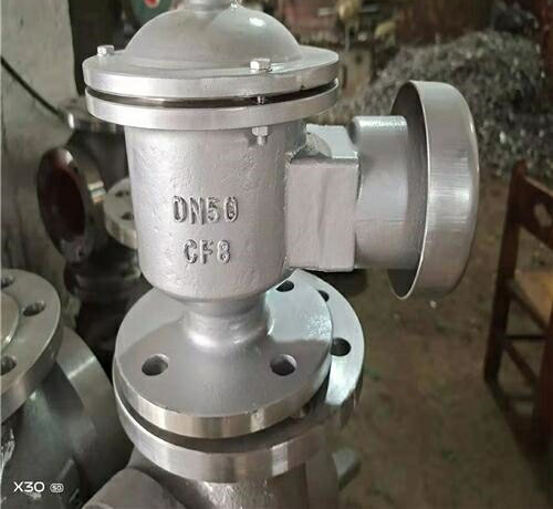 ����κ��y