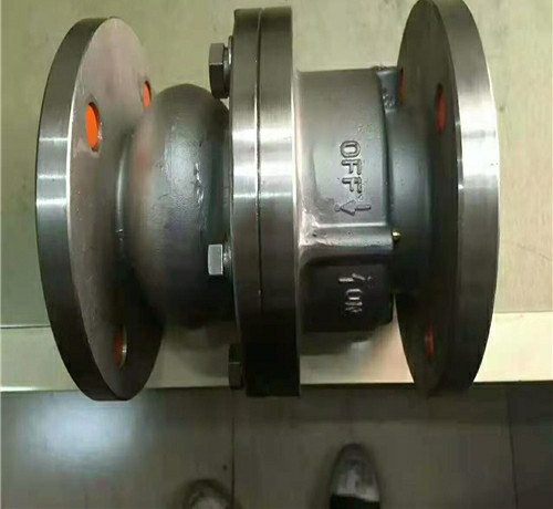 �ܵ�ʽ����y